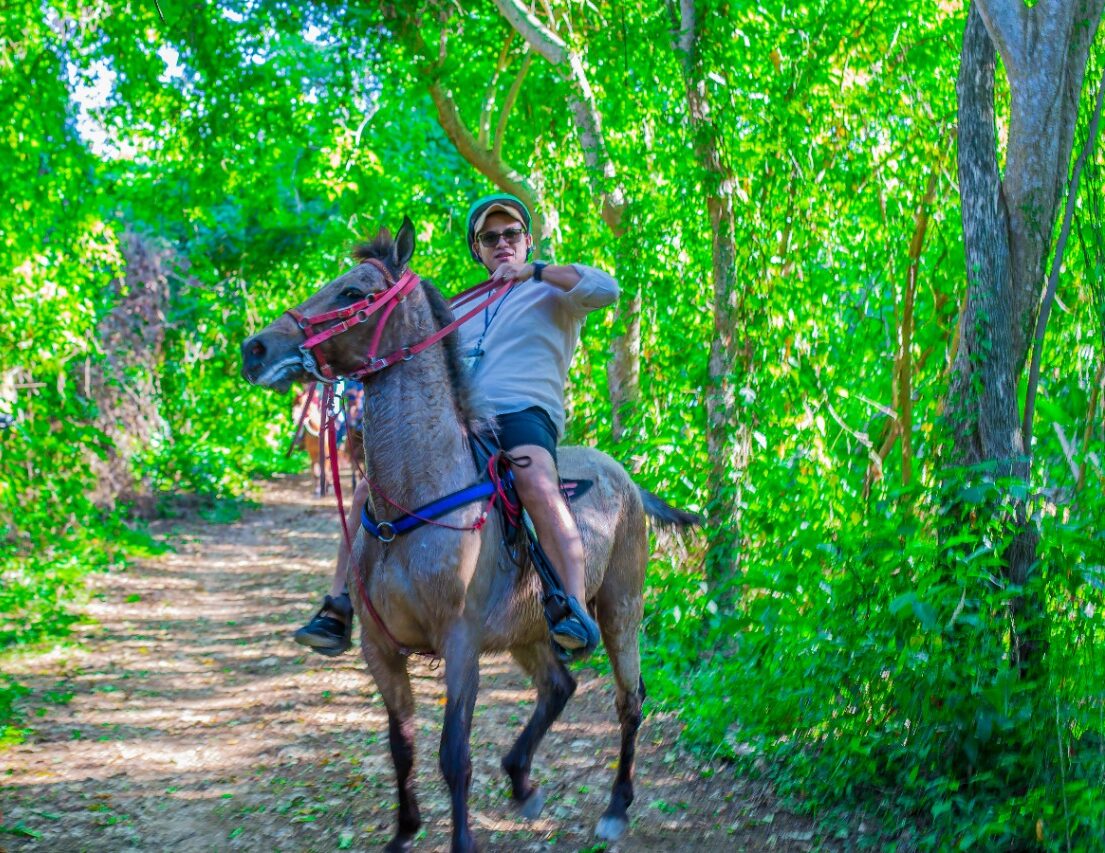 HORSE BACK RIDING EXPERIENCE – MACAO BEACH